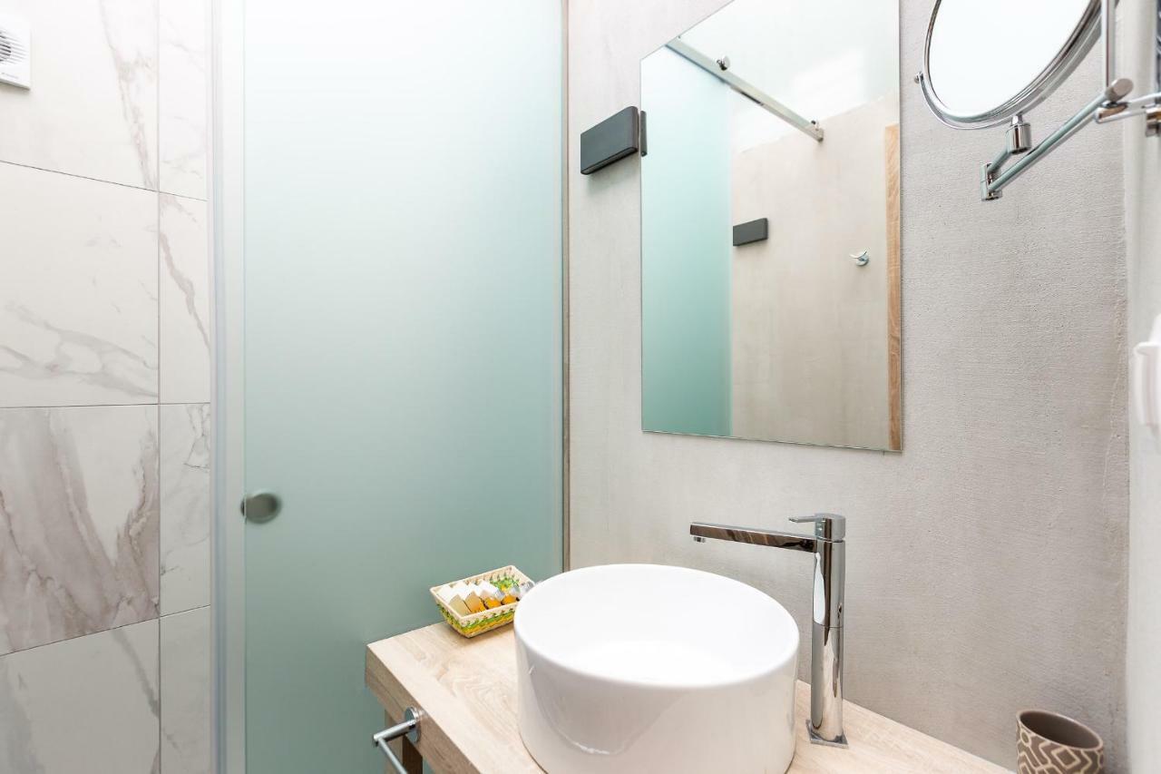 Ark 68 City Rooms Rethymno  ภายนอก รูปภาพ